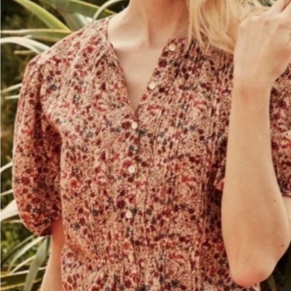 DOEN Narcissa Top in Pink Floral Valley - Picture 2 of 13